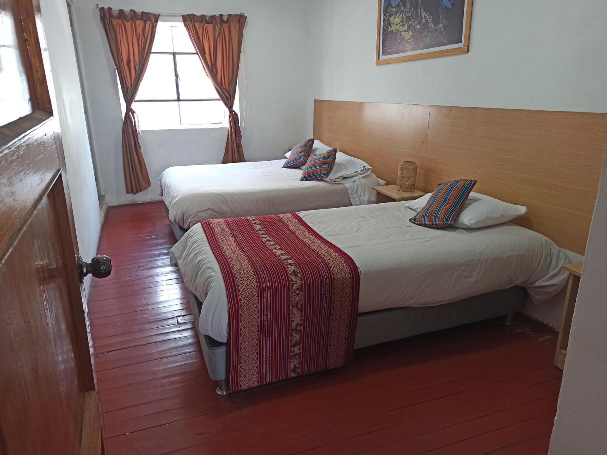 Casona Tordo - A 3 Cdras De La Plaza - Habitaciones Con Bano Privado Cuzco Exteriér fotografie